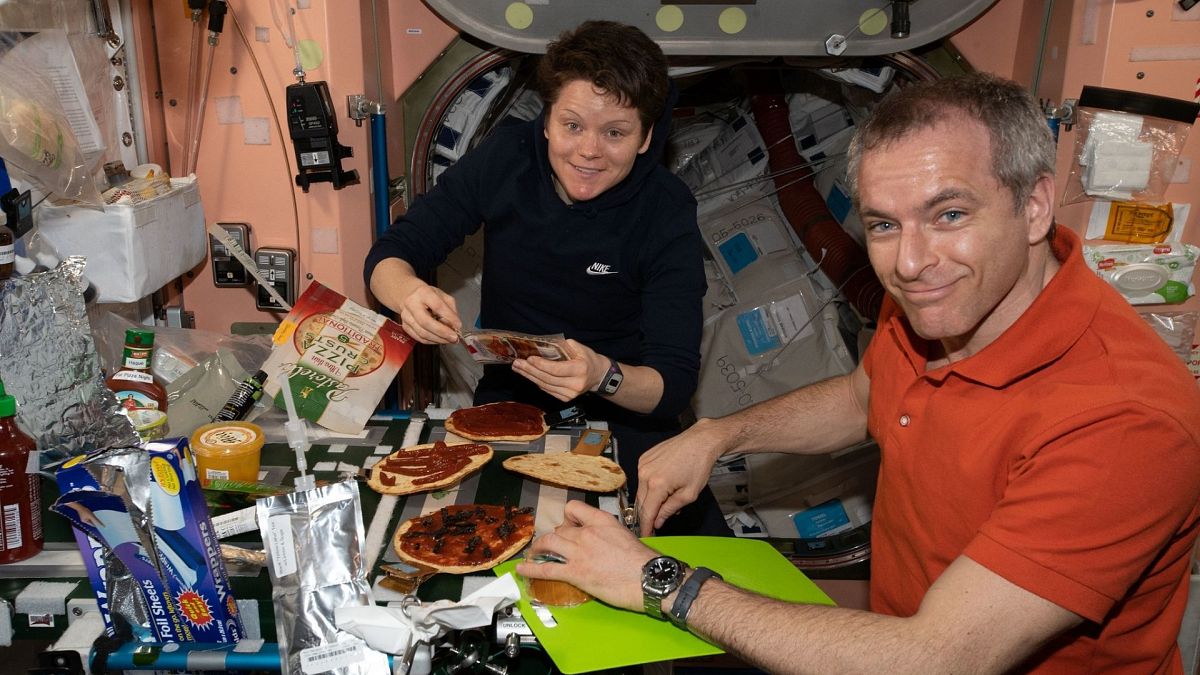 تغذیه فضانوردان در ایستگاه فضایی