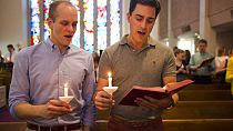 Eşcinsel çiftlerin kilisede evliliği