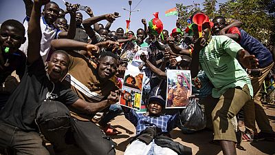 Burkinabés participant à la manifestation de soutien aux militaires au pouvoir et notamment à l'homme fort, le Lt. Col. Damiba / Ouagadougou, le 25/01/2022