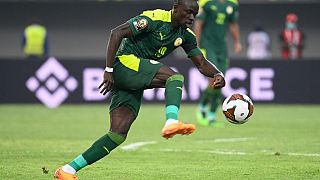 CAN 2021 : Sadio Mané remis de son choc avec le gardien capverdien 