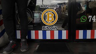 FMI pede fim da Bitcoin em El Salvador
