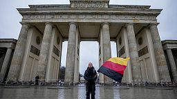 Governo alemão revê crescimento económico em baixa devido à Ómicron
