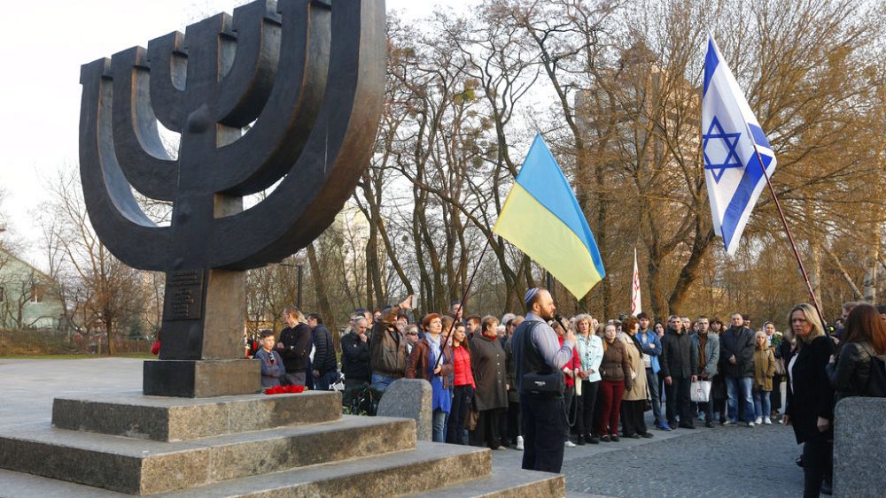 Babij Jar tömegsírjánál emlékeztek a holokauszt áldozataira