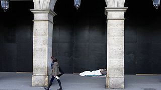 Der Fotograf René Robert erfror in der vergangenen Woche auf einem Pariser Trottoir - neun Stunden zuvor war er gestürzt.