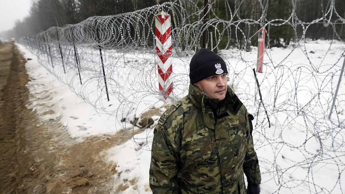 Polonya'da göçmen akışını durdurmak için sduvar inşaatına başlandı