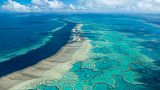 Avustralya'nın doğusundaki Büyük Bariyer Resifi
