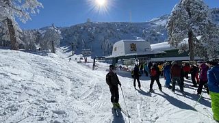 Esquí y snowboard en el monte Olimpo en la mayor ola de frío en Chipre