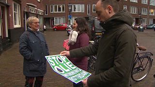 ‘Stop Oil Extraction in Rotterdam’: angry residents sign petition