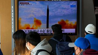 کره شمالی یک موشک میان برد را آزمایش کرد