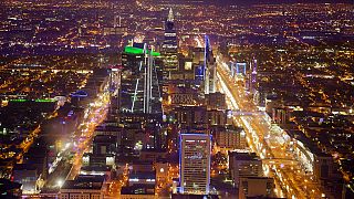 منظر عام لمدينة الرياض مأخوذة من برج المملكة، ناطحة سحاب من 99 طابقا في الرياض، المملكة العربية السعودية، 9 مارس 2018