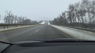 Autostrada Mosca-Kharkiv: deserta.