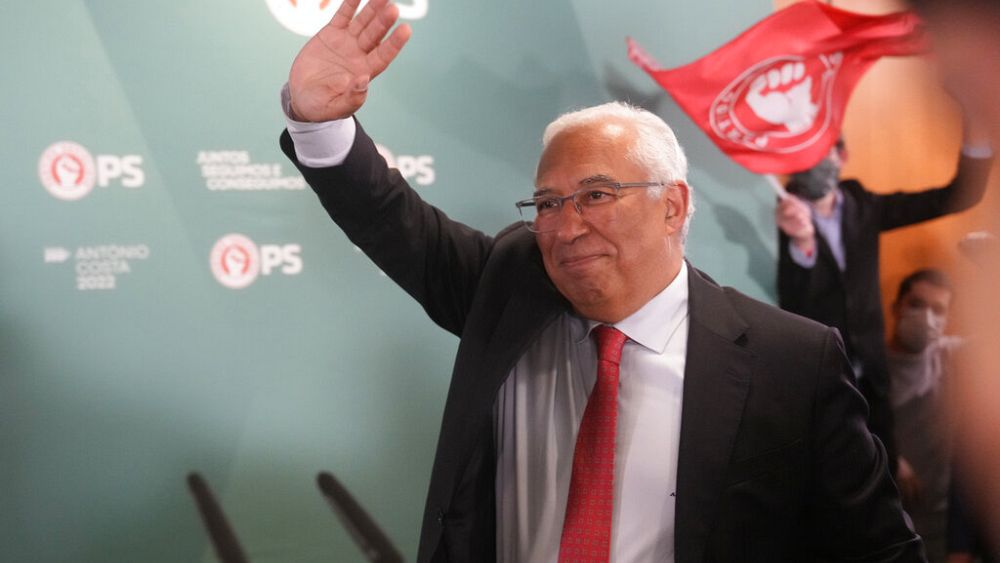 A nova realidade política portuguesa: a maioria absoluta dos socialistas