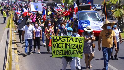 مظاهرة في تشيلي احتجاجا على تدفق المهاجرين المتهمين بتزايد الجرائم
