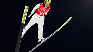 La Norvégienne Anna Odine Stroem lors de la séance d'entraînement de saut à ski aux JO d'hiver 2022 à Zhangjiakou (Chine), jeudi 3 février 2022.