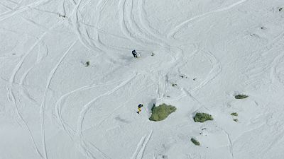 Tao Kreibich and Julian Uberbacher show off extreme skiing as they win in Switzerland