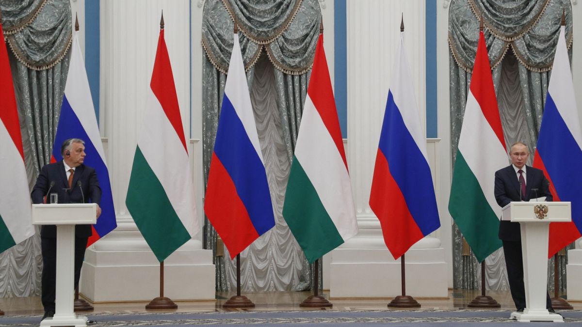 Az orosz elnök és a magyar miniszerelnök sajtótájékoztatója a Kremlben
