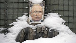 Eine "Installation" in Moskau ziert das Porträt von Wladimir Putin