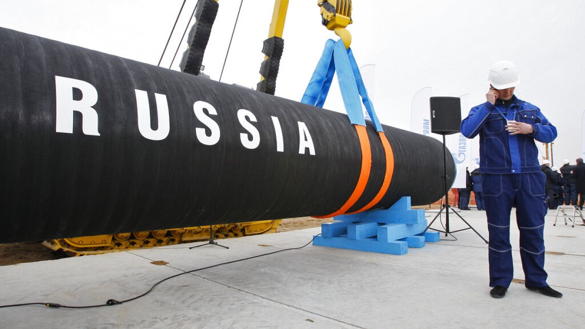 Foto de archivo del incio de la construcción del gasoducto Nord Stream en la bahía de Portovaya, Rusia, en el año 2010.
