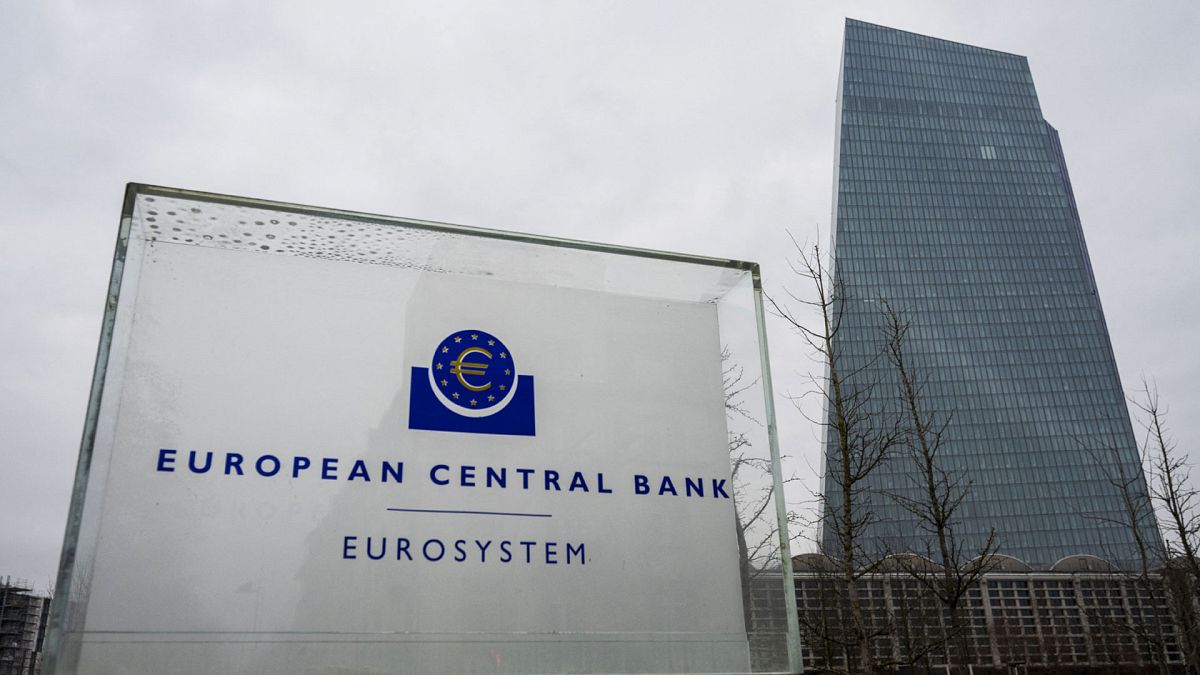 Инфляция в Еврозоне в январе составила 5,1%, обновив рекорд третий месяц подряд - Евростат