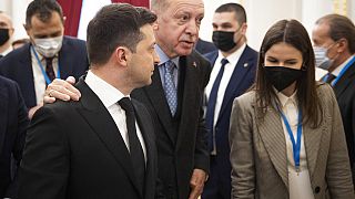Volodymyr Zelensky e Recep Tayyip Erdogan a Kiev