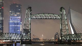 Ponte histórica de Roterdão poderá ser desmantelada, temporariamente.