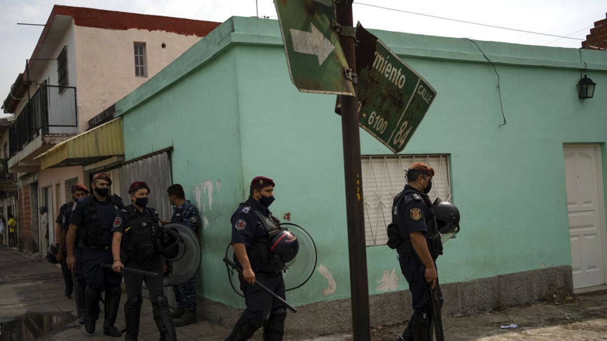 Επιχείρηση της αστυνομίας κατά καρτέλ ναρκωτικών σε παραγκούπολη του Μπουένος Άιρες
