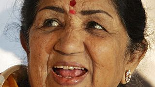 Lata Didi, "l'usignolo dell'India", è volata via