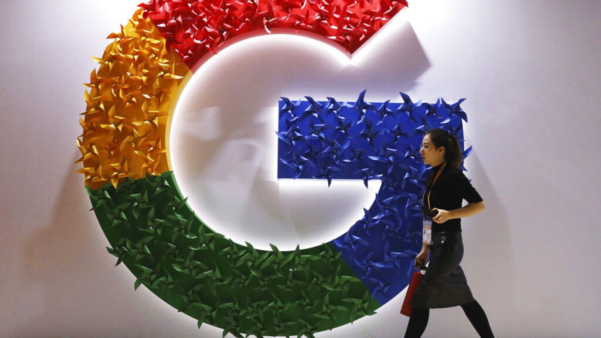  شعار Google في معرض الصين الدولي للاستيراد في شنغهاي ، 5 نوفمبر 2018.