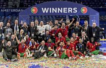Portugal celebra título de bicampeão da Europa de futsal
