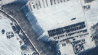 Rusya'nın Ukrayna sınırına asker yığınağı yaptığını gösteren uydu görüntüleri yayımlandı