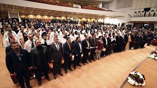الجلسة الأولى لأعضاء البرلمان العراقي الجديد الأحد 9 يناير / كانون الثاني 2022.