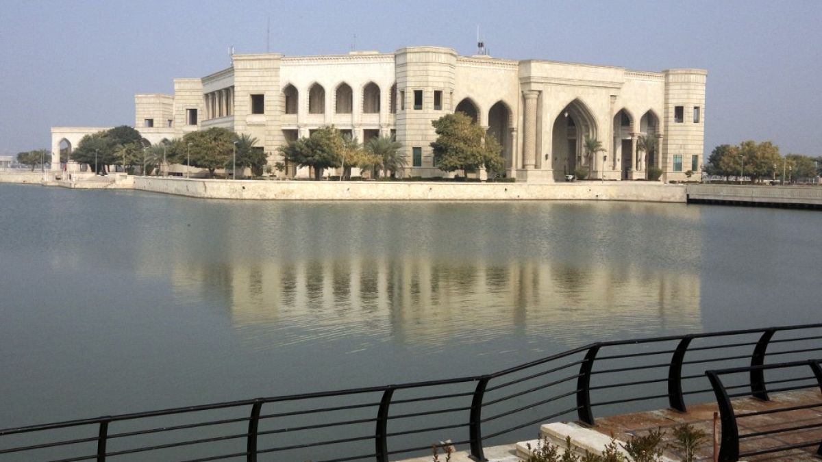 Özel bir Amerikan üniversitesine çevrilen Saddam Hüseyin döneminde inşa edilmiş bir saray