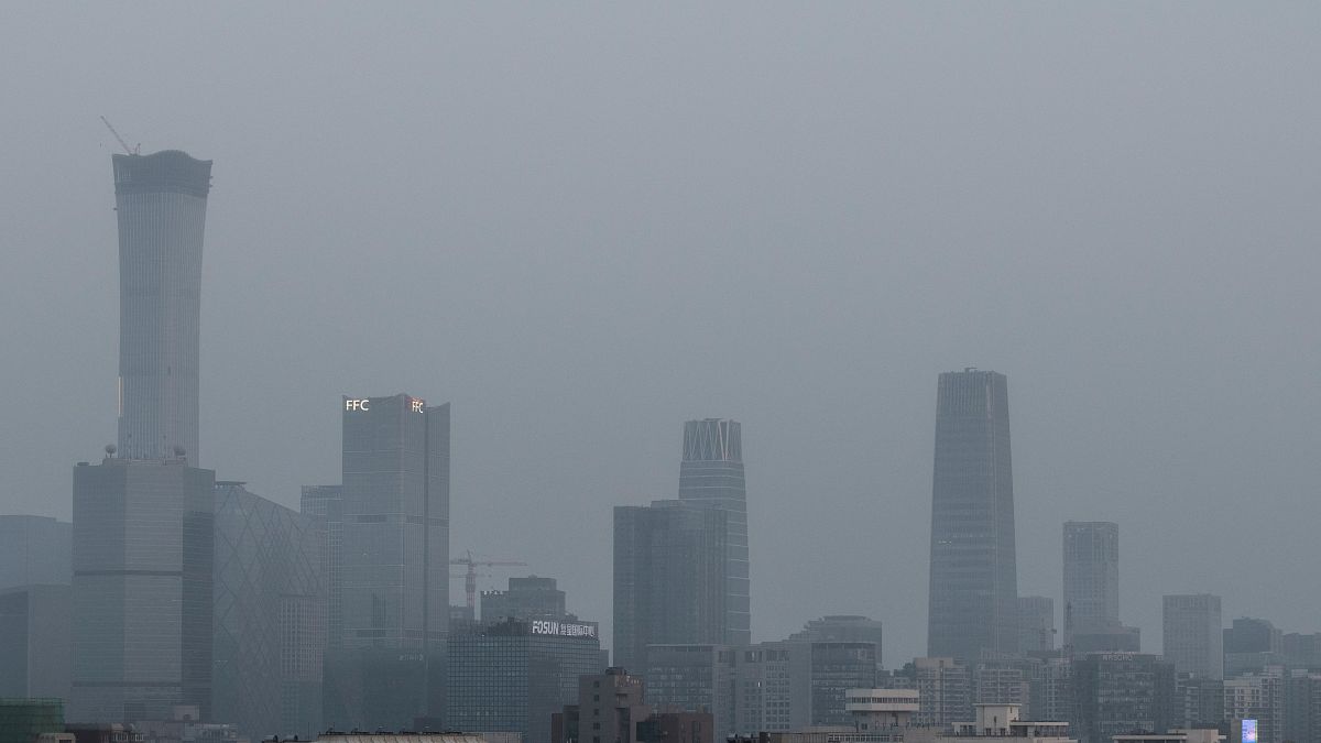 صورة من الأرشيف تظهر مدى التلوث في العاصمة الصينية بكين 