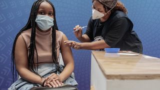 Евросоюз помогает вакцинировать Африку