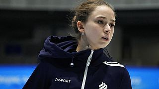 Eiskunstlauf-Star Kamila Walijewa vom Russischen Olympischen Komitee bei Olympia in Peking