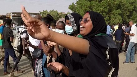 Les Soudanais de retour dans la rue contre le coup d'État militaire