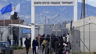 Kıbrıs'ta bir göçmen kabul merkezi