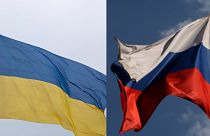 Ukrayna-Rusya bayrakları