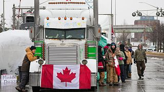 ادامه اعتراضات رانندگان کامیون ضد واکسن در کانادا