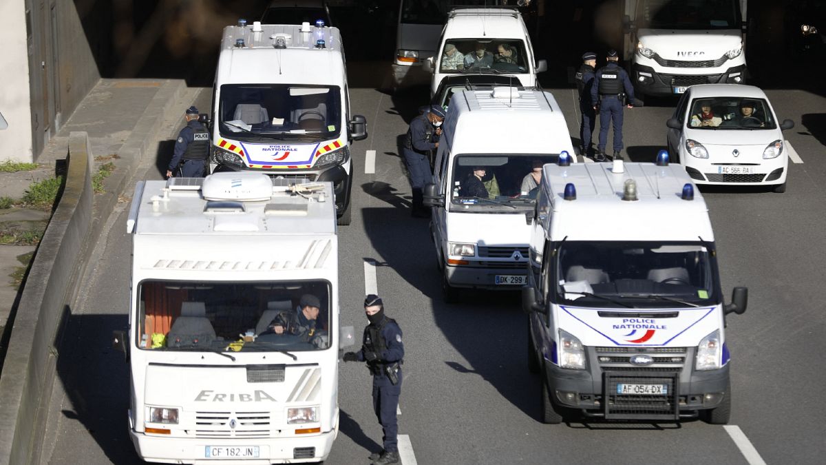 Corona-Trucker blockieren Parlament in Den Haag