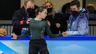 IOC empfiehlt "Beruhigungspille": Reporter im Doping-Skandal um Walijewa (15) bedroht