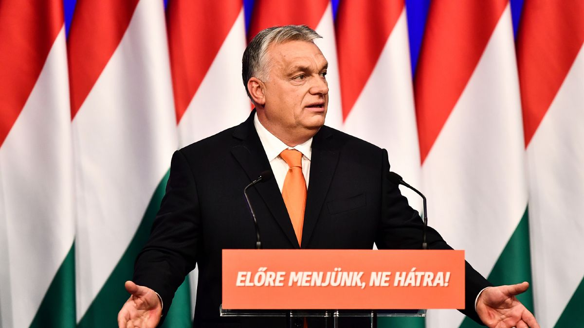 رئيس الوزراء المجري فيكتور أوربان يلقي خطابه السنوي عن حالة الأمة في قاعة مؤتمرات فاركرت بازار في بودابست . السبت 12 فبراير 2022.