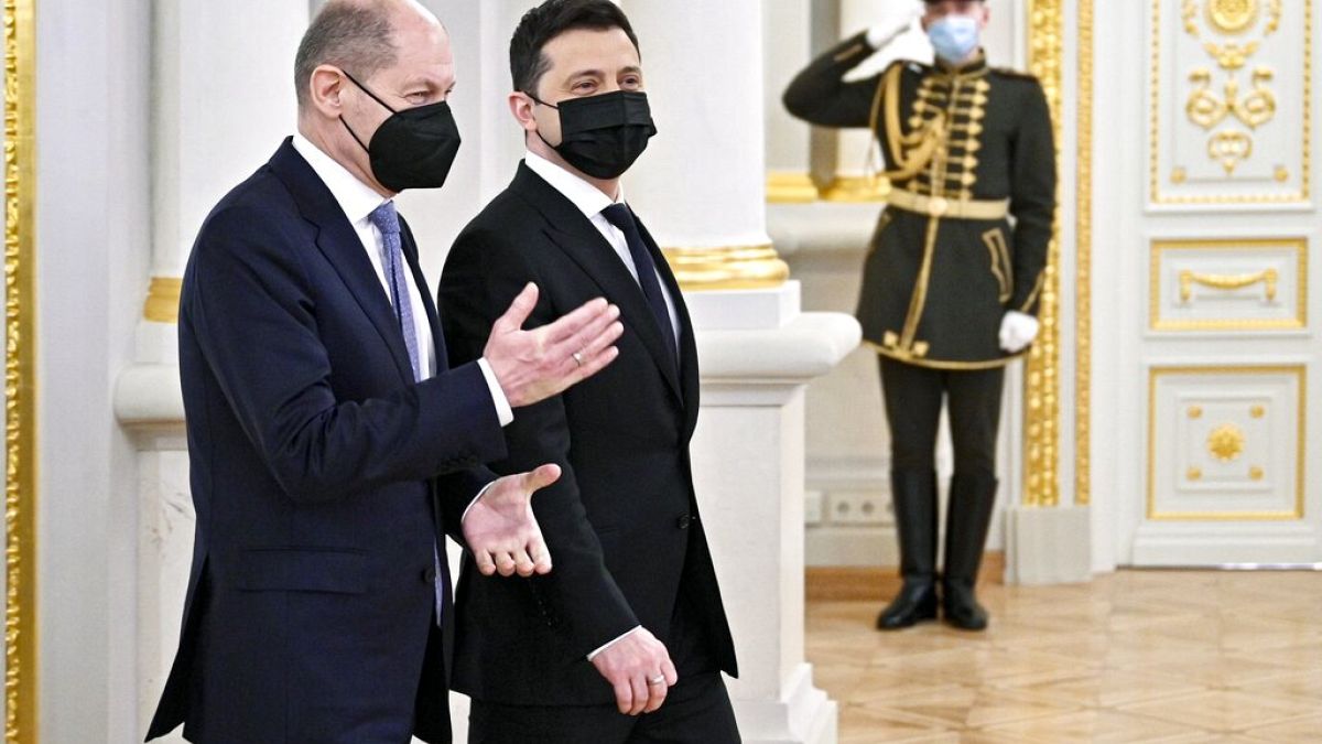 Olaf Scholz Seite an Seite mit Wolodymir Selenskij, dem Präsidenten der Ukraine