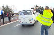 شاهد: قافلة الاحتجاج ضد لوائح كوفيد-19 تصل ليل الفرنسية في طريقها إلى بلجيكا
