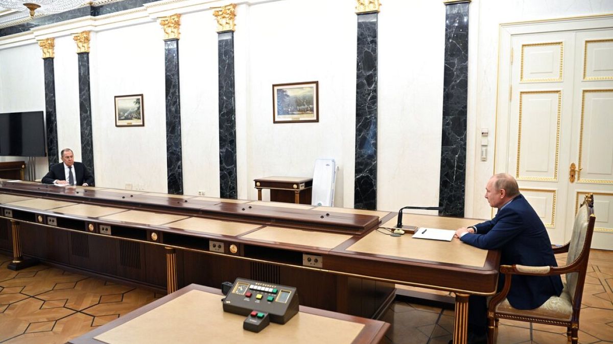 Außenminister Sergei Lawrow beim Gespräch mit Russlands Präsident Wladimir Putin
