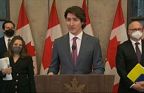 В Канаде впервые вводят в действие закон о чрезвычайных ситуациях