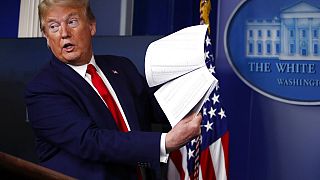 La firma de contables de Donald Trump rompe con él alegando que sus cuentas son "poco fiables"