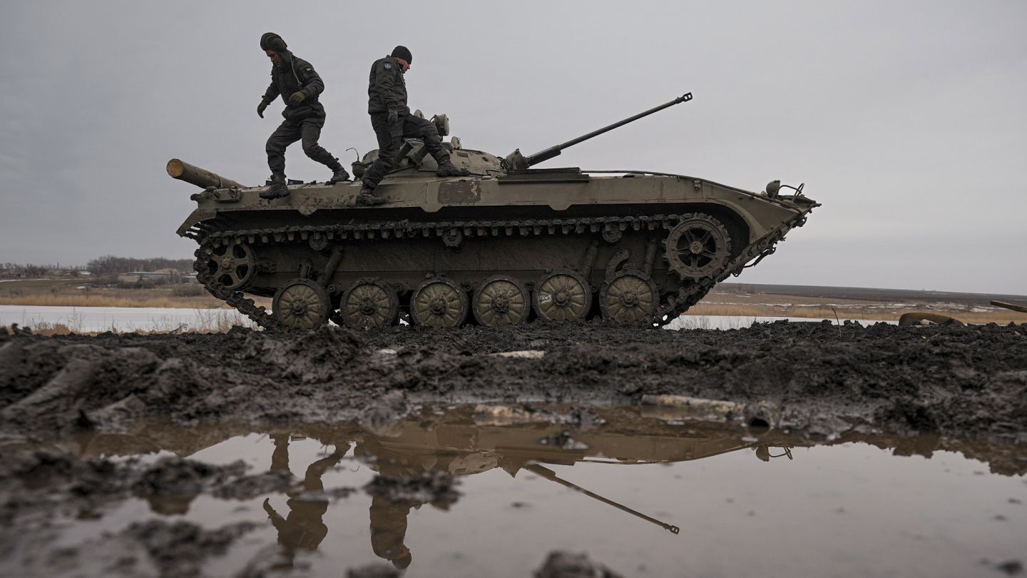 Ukrainian Armed Forces leave Positions in Donetsk Region