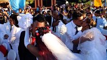 Mass wedding on Valentine's Day in Nicaragua and Mexico