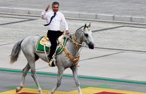 Президент Туркмении Гурбангулы Бердымухамедов на параде в Ашхабаде 27 сентября 2021